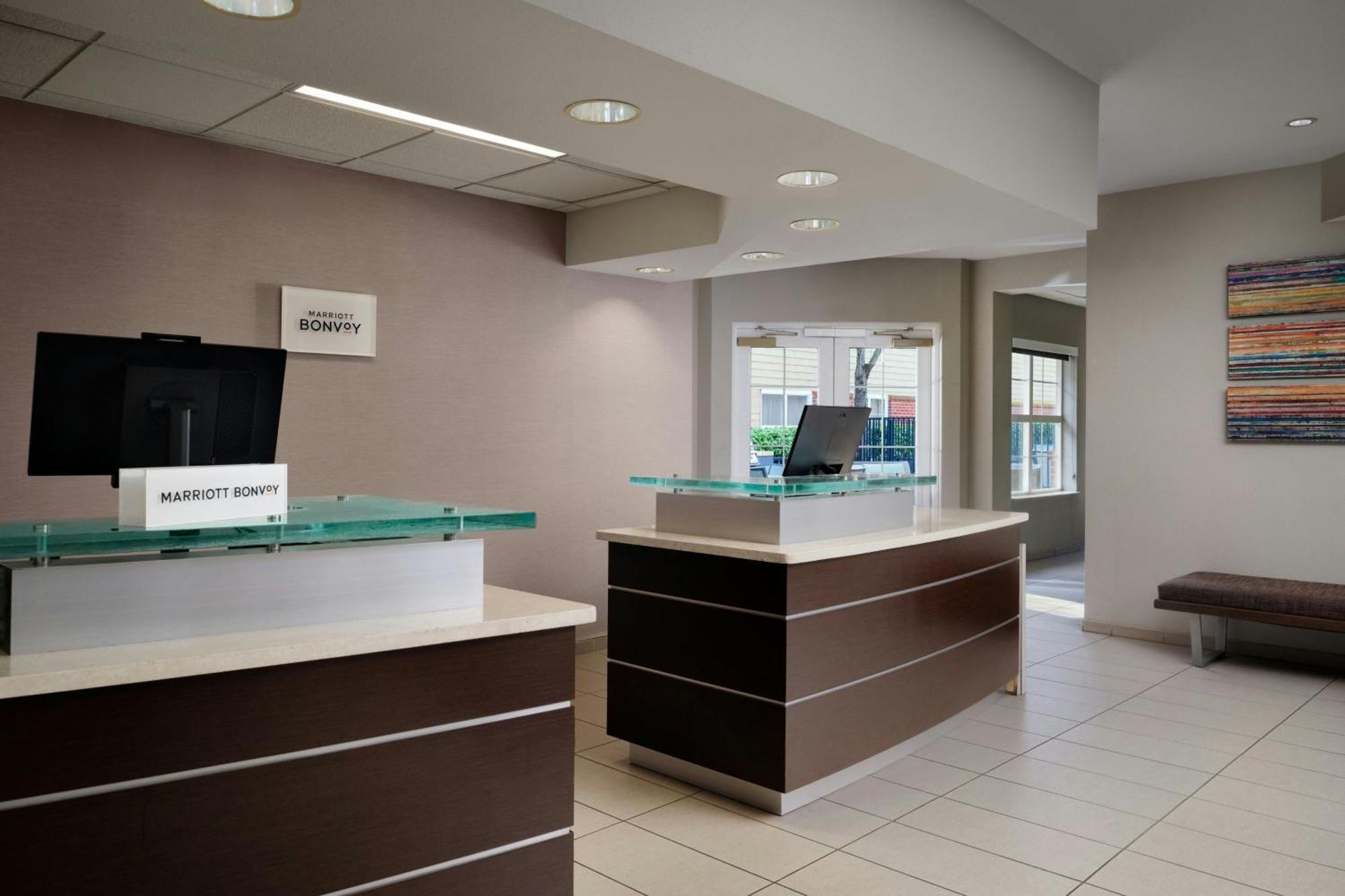 Hotel By Marriott 3*